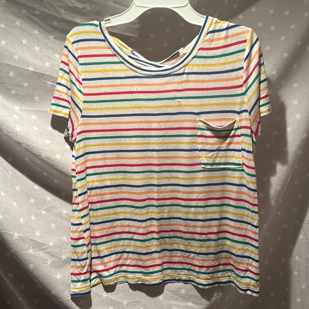 Rainbow striped short sleeve pocket tee size M
